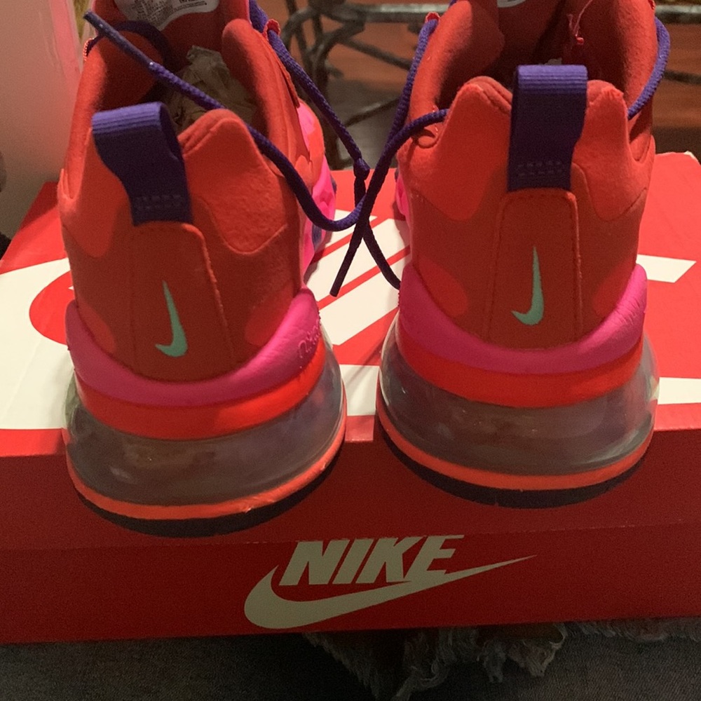 Nike Air Max 270 - Picture 5 of 6